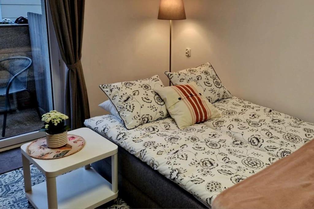 Apartament Zachodni Z Balkonem 4 Osoby Varşovia Exterior foto